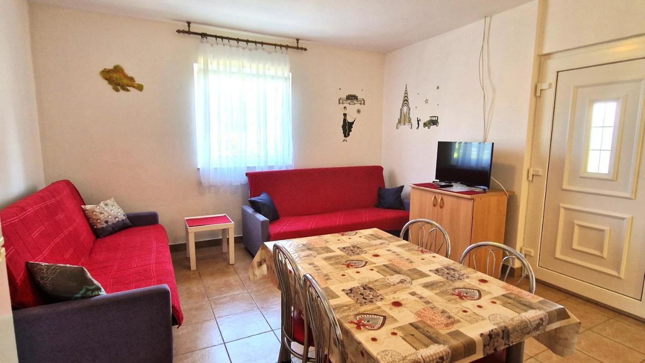 Apartment Hrzina Krk Town Luaran gambar