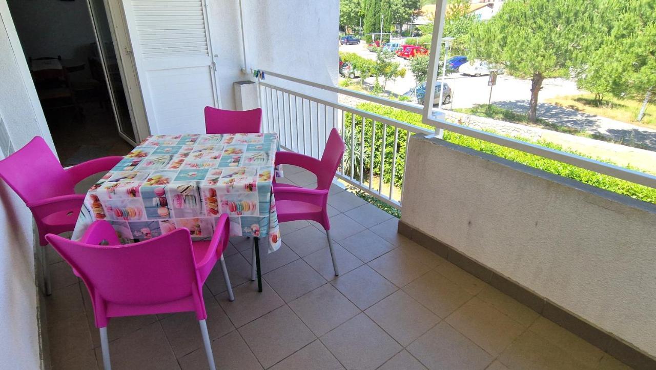 Apartment Hrzina Krk Town Luaran gambar